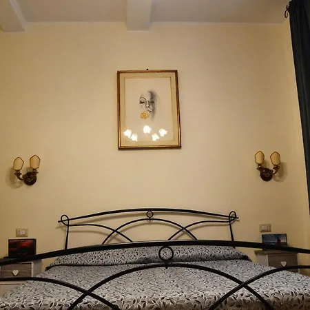 Bed & Breakfast Domus Piazza Del Popolo 4*